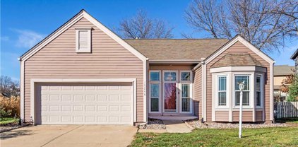 15246 Lowell Avenue, Overland Park