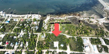 309 W Pine Ave, St. George Island