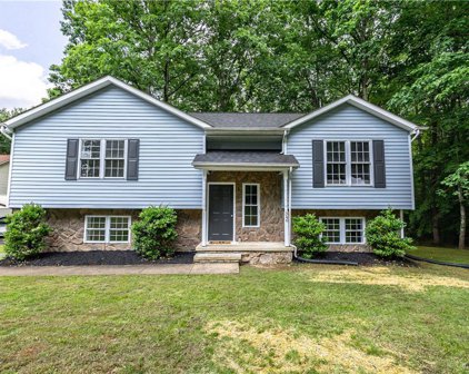 346 Crump Drive, Ruther Glen