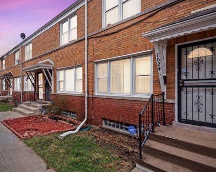 1024 Bellwood Avenue Unit #E, Bellwood