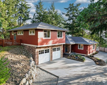 890 Palouse Place, La Conner