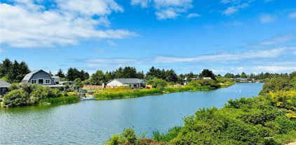 871 Pheasant Court, Ocean Shores