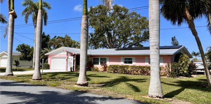2221 Cape Way, North Fort Myers