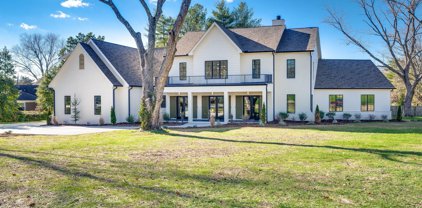 301 Mosley Drive, Brentwood