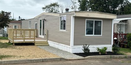 19 Leetes Island Road Unit 21, Branford