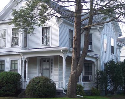 27 Pleasant Street, Hudson