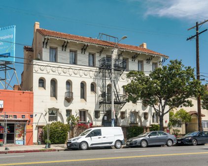 1475 W Adams Blvd, Los Angeles