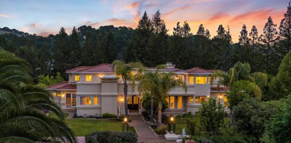 21917 Villa Oaks LN, Saratoga
