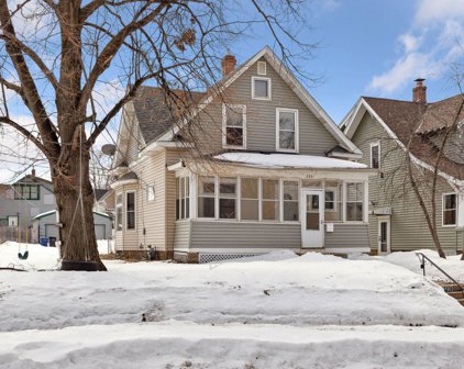 390 Geranium Avenue E, Saint Paul