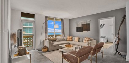 10185 Collins Ave Unit #1420, Bal Harbour