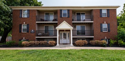 325 W Stephen Foster Ave Unit 202, Bardstown