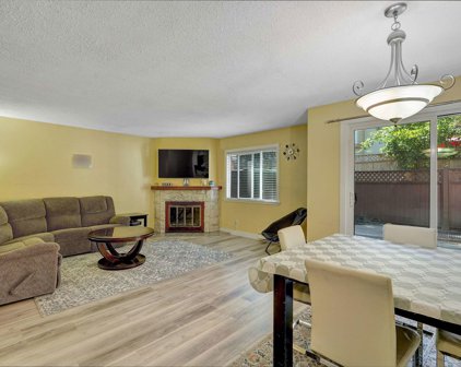 13275 70b Avenue Unit 104, Surrey