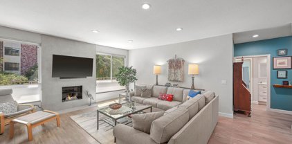 14569  Benefit St Unit 105, Sherman Oaks