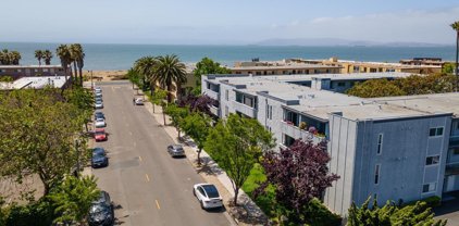 325 Kitty Hawk Rd Unit #102, Alameda