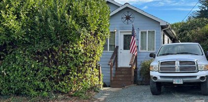63747 HARRIET RD, Coos Bay