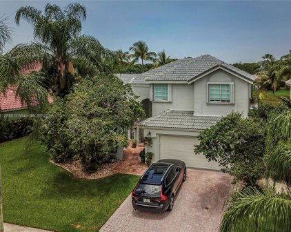 1093 Longview, Weston