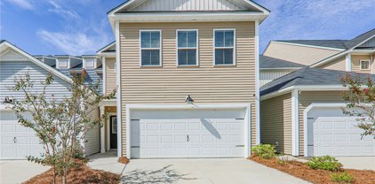 81 Bellasera Way, Richmond Hill