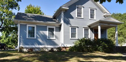 1010 Ten Rod Road, North Kingstown