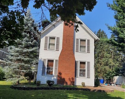 4374 S Buffalo  Street, Orchard Park-Village-146001