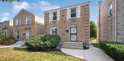1719 Leland Avenue, Evanston