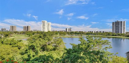 20000 E Country Club Dr Unit #606, Aventura