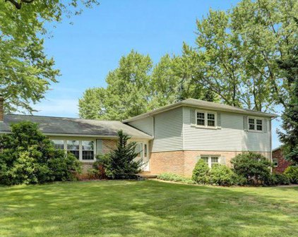 3815 Clubhouse Drive, Fayetteville