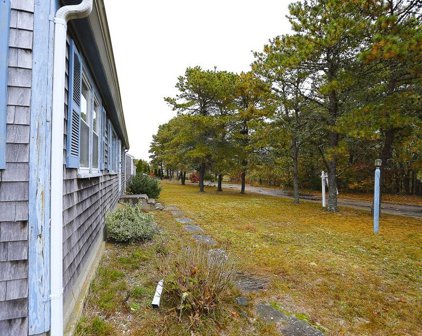 1 Labrador Rd, Dennis