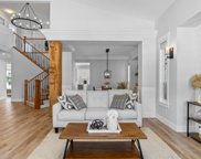 21652 90b Avenue, Langley image