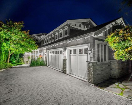 4382 Ross Crescent, West Vancouver
