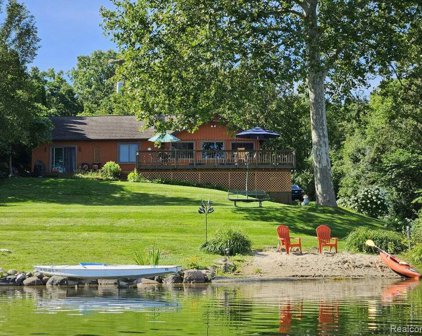 590 KNOLLWOOD, Orion Twp