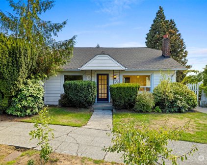 219 NW 53rd Street, Seattle