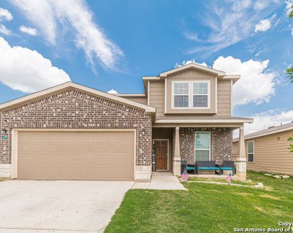 425 Nova Zembla, New Braunfels