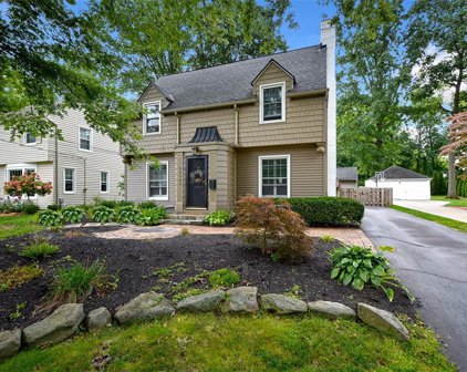 20563 Stratford Avenue, Rocky River