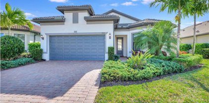 7615 Winding Cypress DR, Naples