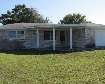 2704 Flint Isle Place, Holiday