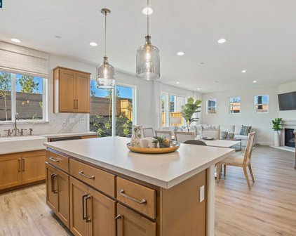 5252 Valerian Drive, Fairfield