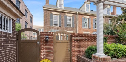 574 N Saint Asaph St Unit #574, Alexandria