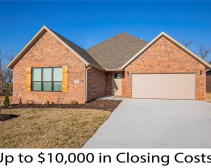 4404 Sw Pawhuska  Street, Bentonville