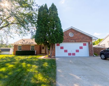 1574 Galway Drive, Aurora