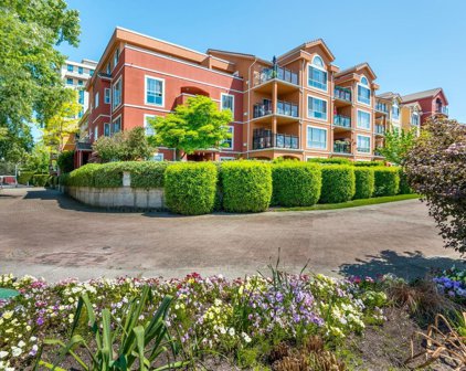 3 Rialto Court Unit 120, New Westminster