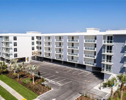 415 Island Way Unit 402, Clearwater