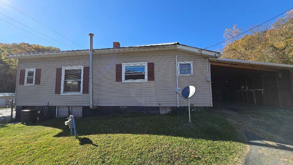 Real Estate For Sale Scarbro WV MLS 88836 6797 Okey L Patteson Road