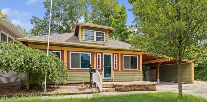 1221 Guernsey Court, St. Joseph