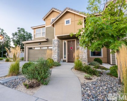 544 Costa Azul, Sparks