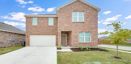 13300 Ridings  Drive, Fort Worth