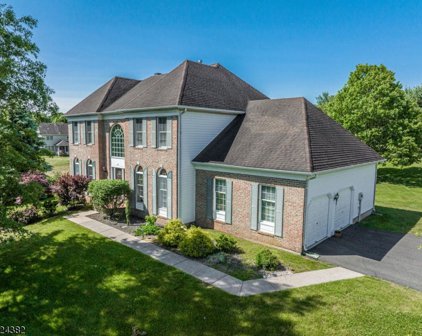 17 Neshanic Dr, Raritan Twp.
