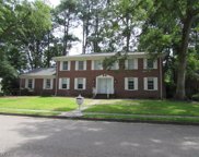 2949 Prince Of Wales Drive, West Chesapeake image