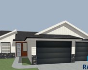 833 Sarah C Cir, Garretson image