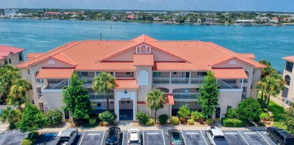 448 Bouchelle Drive Unit 304, New Smyrna Beach