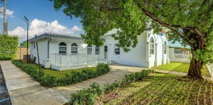 5005 E 8th Ave, Hialeah